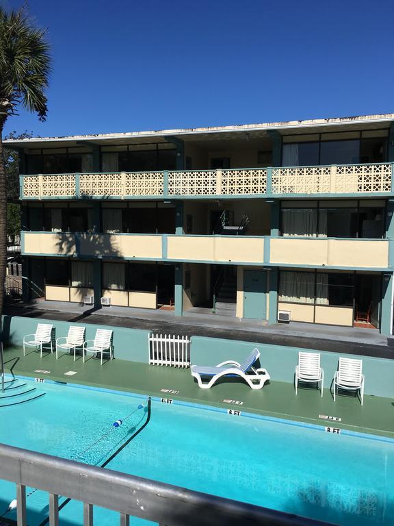Calypso Motor Inn Myrtle Beach Exterior photo