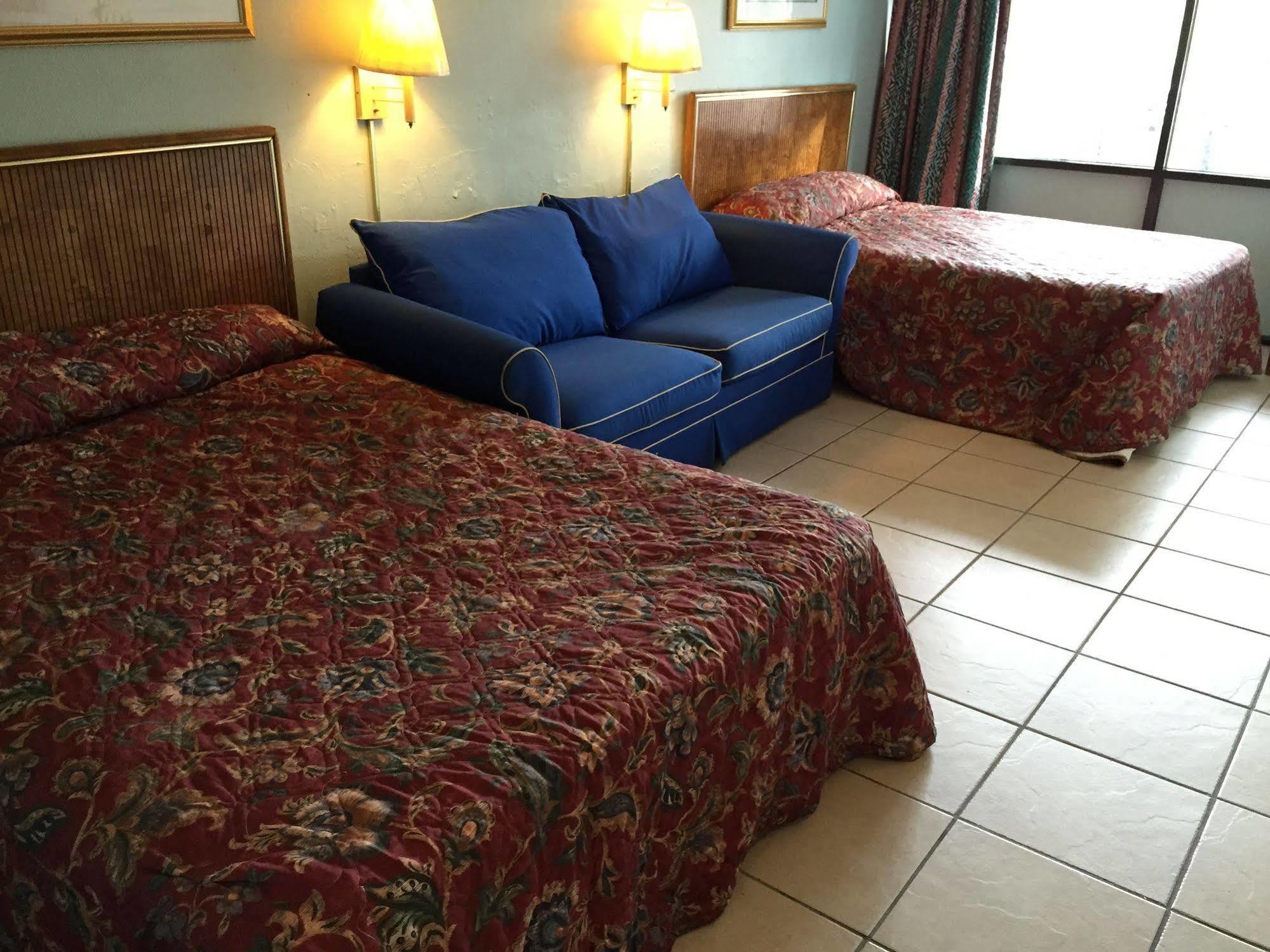 Calypso Motor Inn Myrtle Beach Exterior photo